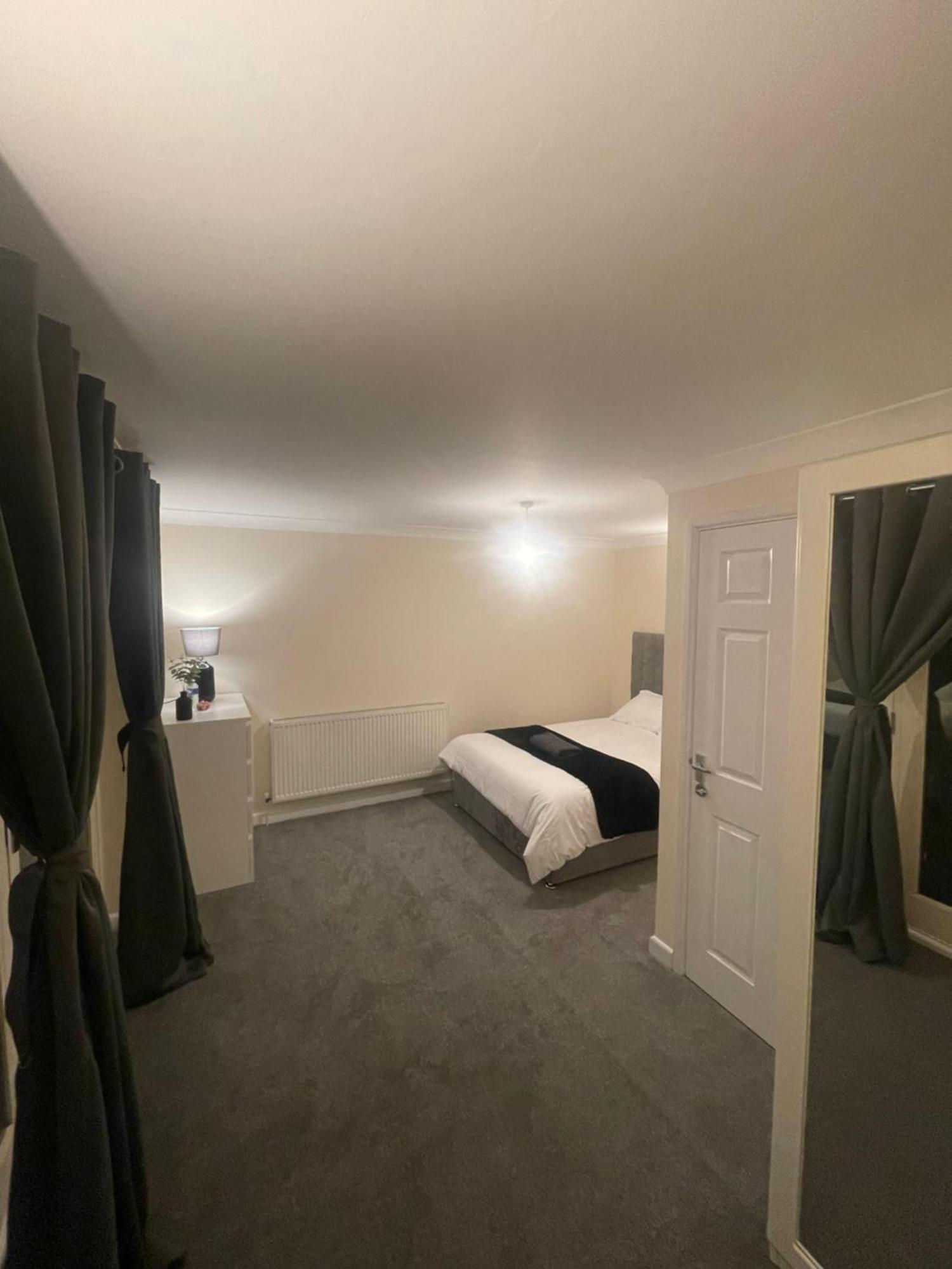 Relaxing Double Rooms In A Beautiful House Ipswich Bagian luar foto